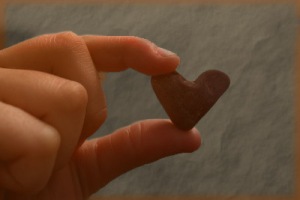 Hand-with-heart-stone1
